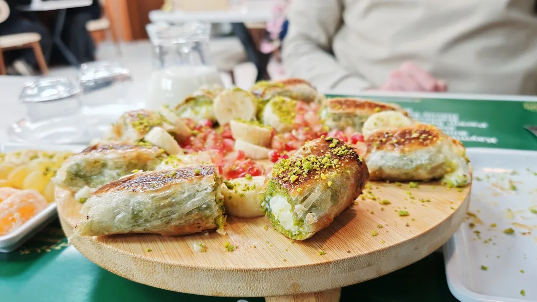 Fıstıklı sarma tahtası